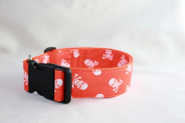 Halsband Totenkopf orange